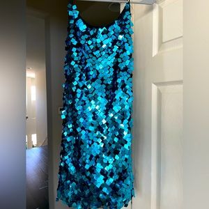 🦋 Beautiful turquoise sequence dress